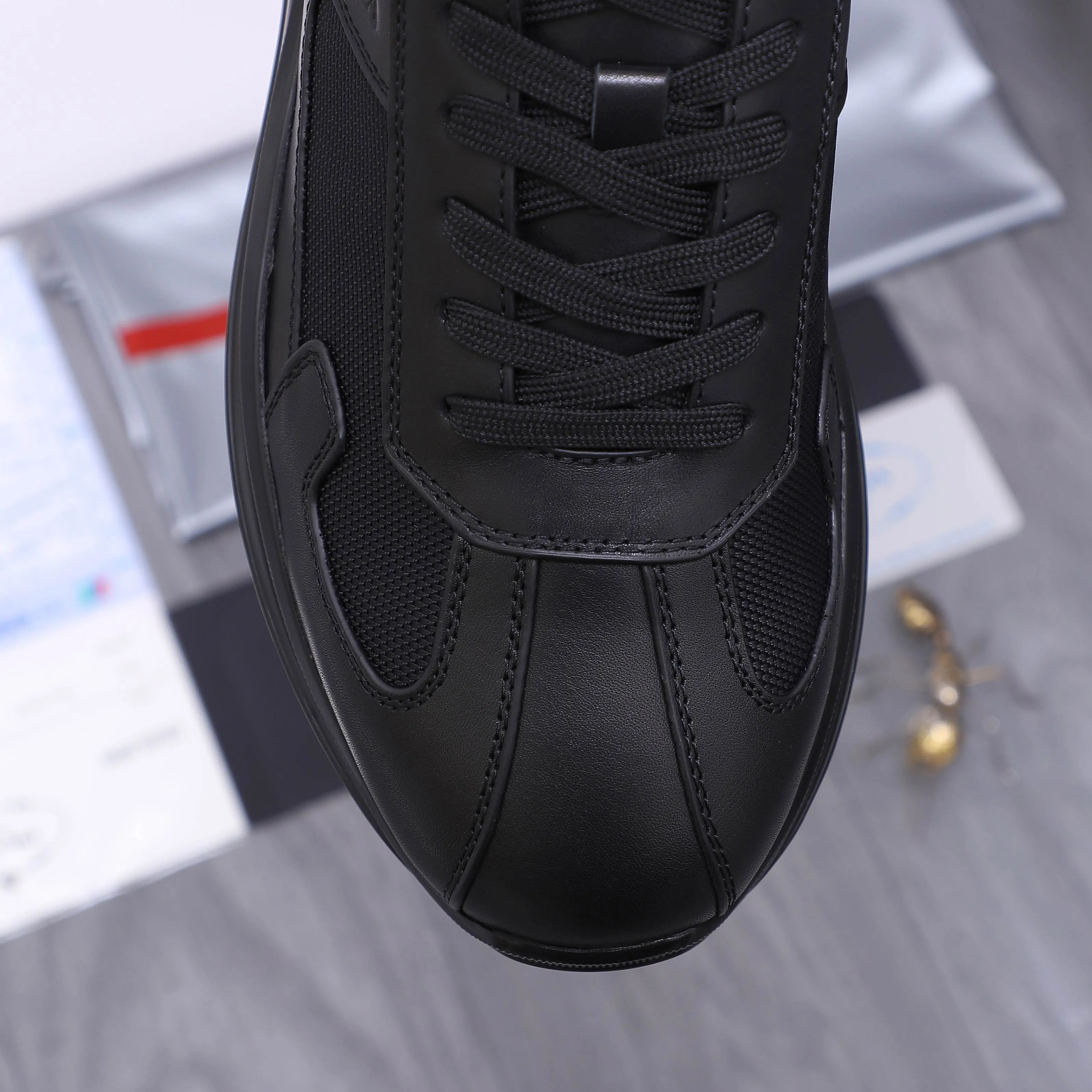 Men's shoes 💰p620 Product trademark: Men's shoes 💰pRADA [Prada] casual shoes, regular size. Size: 38-45 Product materials: selected high-quality cowhide stitching mesh upper mesh lining cowhide insole original rubber outsole